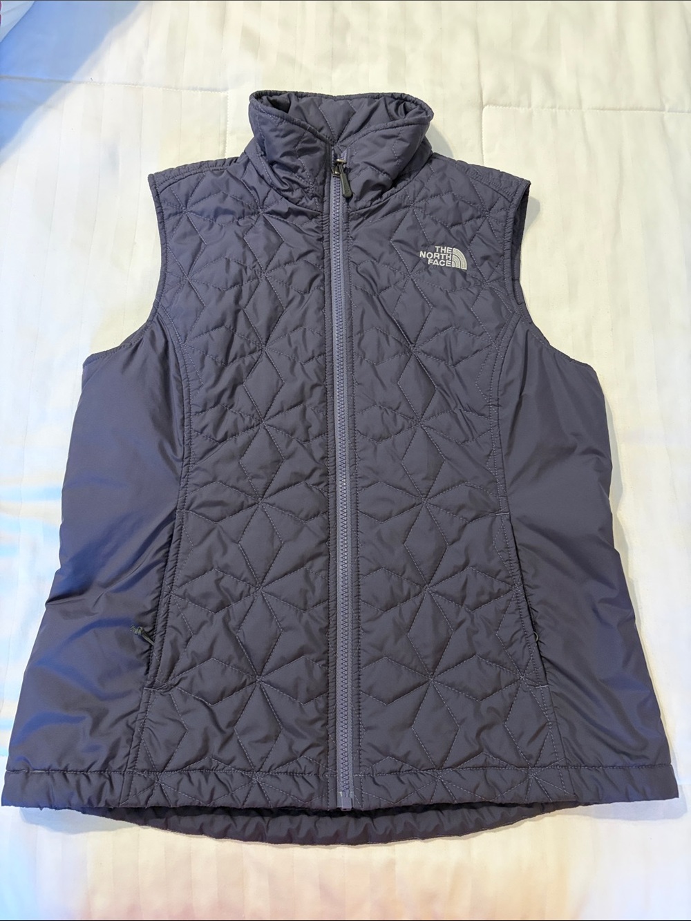 The North Face Women's Quilted Vest in Navy